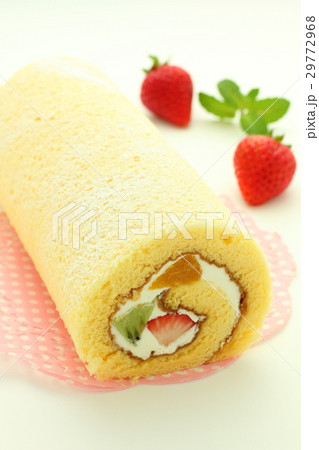 フルーツロールケーキ 29772968