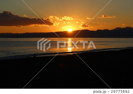 湘南の夕陽 春 湘南の夕陽 春 29775692