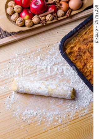 Phase baking apple cake from Grandma. 29783269