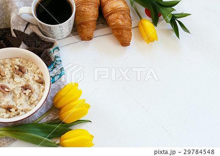 Healthy breakfast Healthy breakfast 29784548