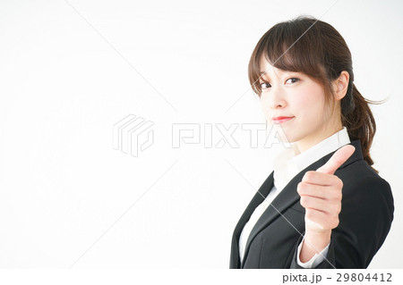 OKサインをする若い女性 29804412