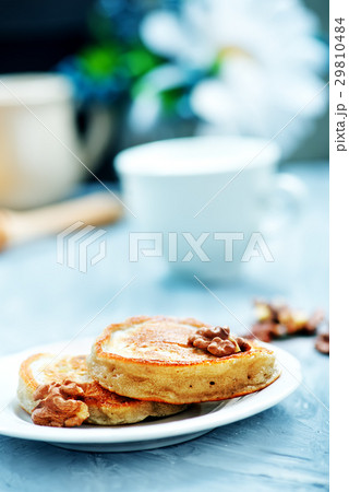 pancakes with nuts pancakes with nuts 29810484