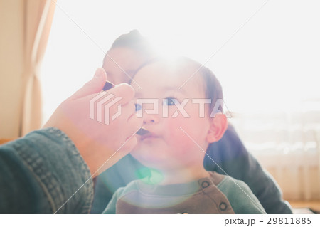 1 year old & 6 years old 1 year old & 6 years old 29811885