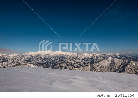 白山の雪景色 29811954