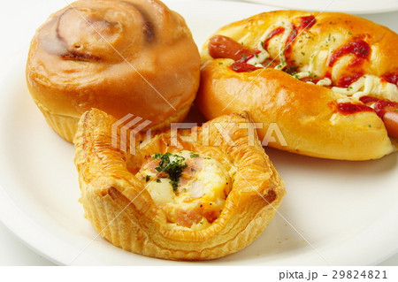 惣菜パン 29824821
