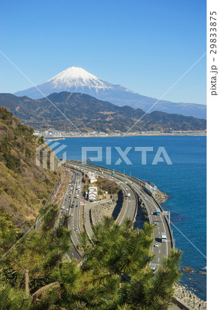 薩埵峠展望台から見る富士山 薩埵峠展望台から見る富士山 29833875