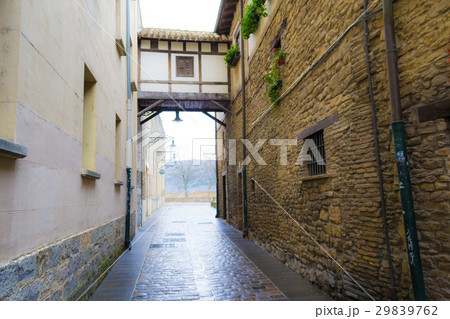 Overpass in Pamplona old town 29839762