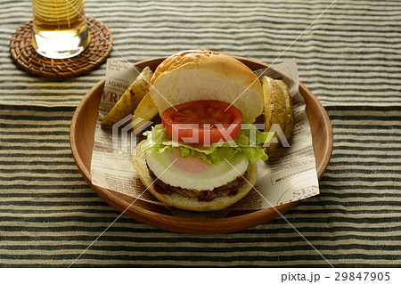 ハンバーガー 29847905