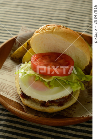 ハンバーガー 29847916