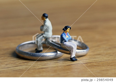 外した指輪と夫婦の関係 29854049