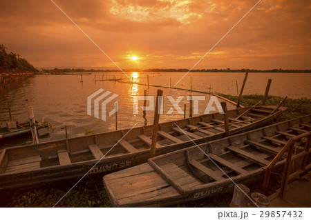 THAILAND PHAYAO LAKE WOODBOAT THAILAND PHAYAO LAKE WOODBOAT 29857432