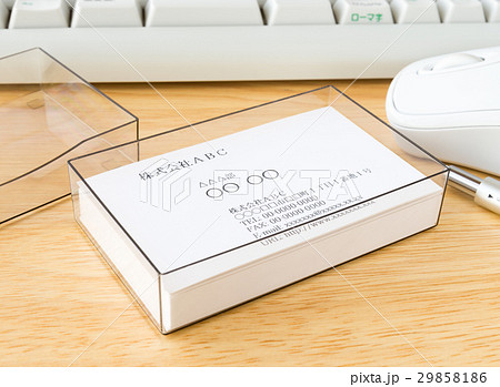 名刺　プラスチック名刺ケース　ビジネス 29858186