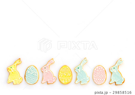 Background with homemade colorful Easter cookies 29858516