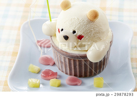 クマの魚釣り(アイスクリーム) クマの魚釣り(アイスクリーム) 29878293