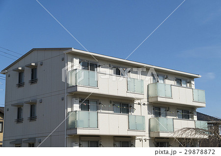 3階立てアパート イメージ 外観 青空 3階立てアパート イメージ 外観 青空 29878872