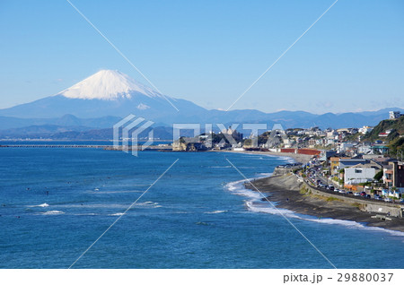 稲村ヶ崎から冬晴れの富士山を望む 稲村ヶ崎から冬晴れの富士山を望む 29880037