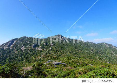 鹿児島　屋久島　宮之浦岳　奥岳の山並み 29880951