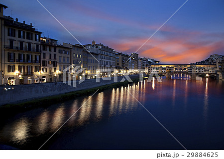 Ponte Vecchio bridge. Florence, Italy Ponte Vecchio bridge. Florence, Italy 29884625