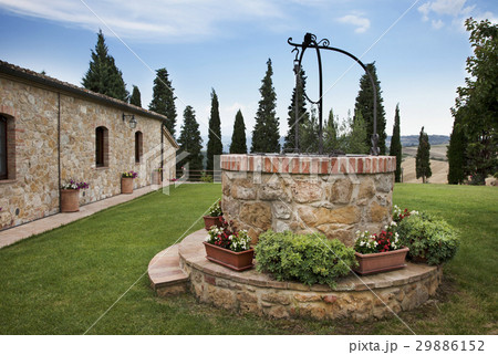 Artesian well 29886152