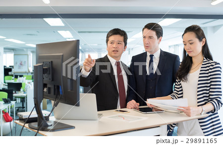 グローバル ビジネス オフィス イメージ 29891165