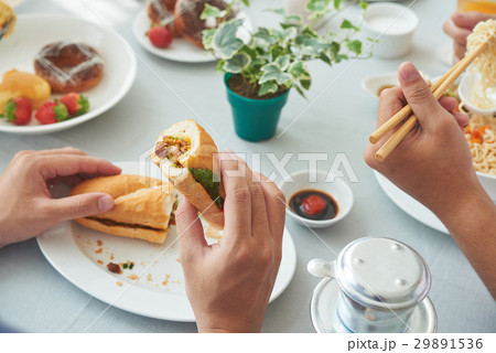 Shrimp sandwich Shrimp sandwich 29891536