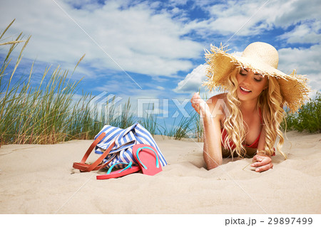 woman in bikini woman in bikini 29897499