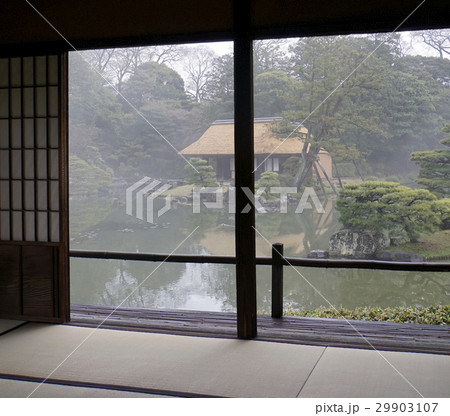 桂離宮　日本庭園　借景 29903107