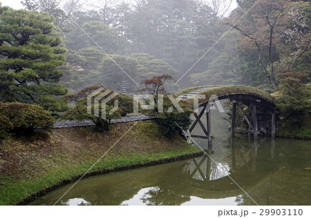 日本庭園　回遊式庭園　桂離宮 29903110