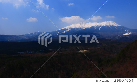 開田高原から雪の御嶽山 29907654