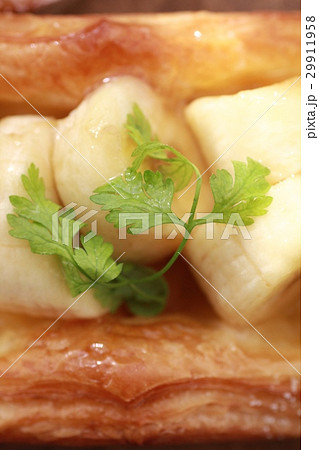 バナナのデニッシュ スイーツパン バナナのデニッシュ スイーツパン 29911958