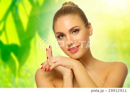 Girl on floral background Girl on floral background 29912911