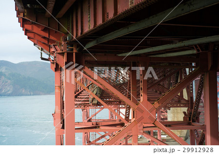 Golden Gate Bridge lower bridge structure, USA  29912928