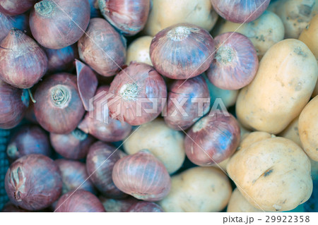 Shallot and yam in basket 29922358