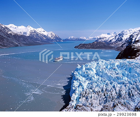 グレーシャー国立公園の氷河　アラスカ　 29923698