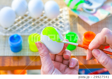 Coloring Easter eggs on the table celebration Coloring Easter eggs on the table celebration 29927541