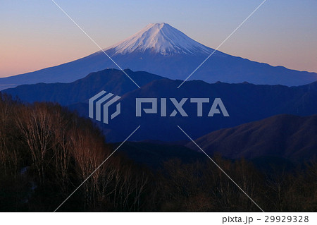 南大菩薩・大蔵高丸から見る未明の富士山 29929328