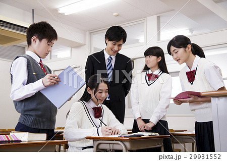 授業 勉強 学校 先生 教師 教室 生徒 男子 女子 クラスメイト 同級生 教育 学習 高校生 授業 勉強 学校 先生 教師 教室 生徒 男子 女子 クラスメイト 同級生 教育 学習 高校生 29931552