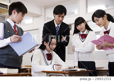 授業 勉強 学校 先生 教師 教室 生徒 男子 女子 クラスメイト 同級生 教育 学習 高校生 授業 勉強 学校 先生 教師 教室 生徒 男子 女子 クラスメイト 同級生 教育 学習 高校生 29931553