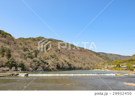 快晴の京都 嵐山 渡月橋 周辺の風景 (京都 日本) 快晴の京都 嵐山 渡月橋 周辺の風景 (京都 日本) 29932450