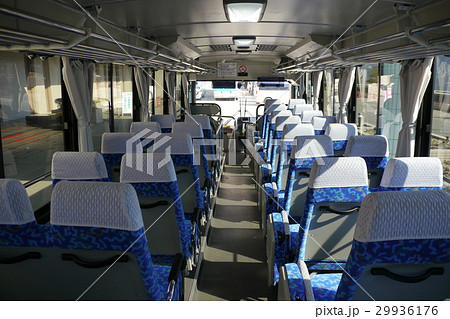 荷物置場装備大型送迎バス車内 荷物置場装備大型送迎バス車内 29936176