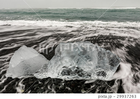 Iceberg Diamond beach Iceland 29937263