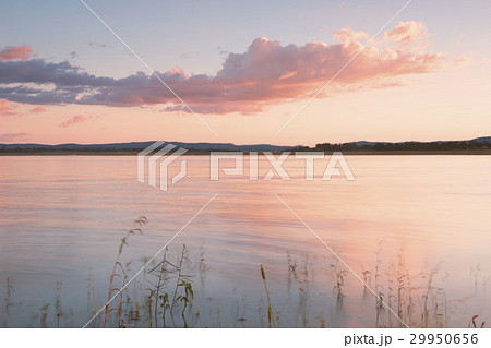 Lake Leslie in Queensland Lake Leslie in Queensland 29950656
