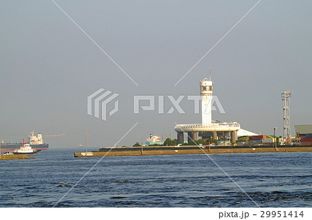 横浜港のシンボルタワー 29951414