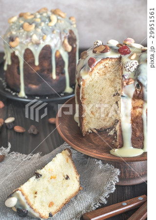 Homemade panettone 29951561