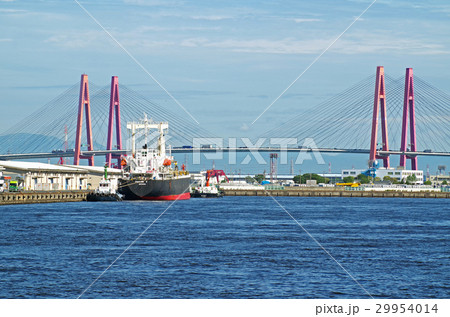 名古屋港の名港西大橋 29954014