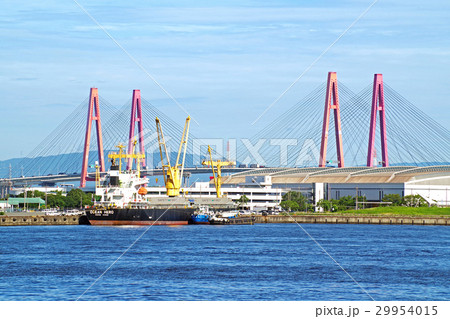 名古屋港の名港西大橋 29954015