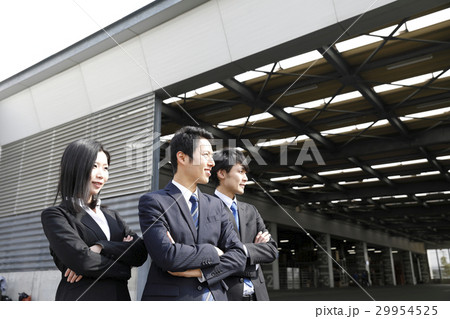流通ビジネスイメージ 倉庫 工場 製造 運送 運輸 物流 流通ビジネスイメージ 倉庫 工場 製造 運送 運輸 物流 29954525