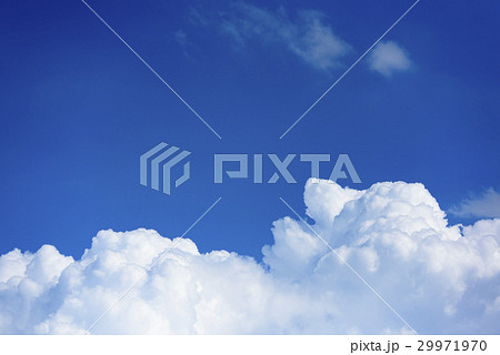 入道雲（夏イメージ） 29971970