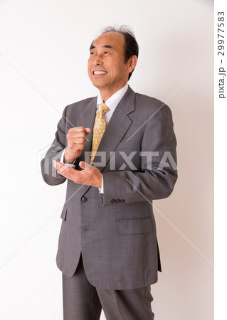 中年男性のポートレイト 29977583