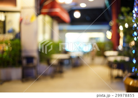 Blurred image of restaurant / coffee shop 29978855